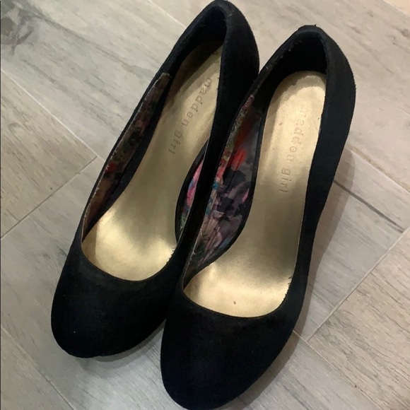 Madden Girl Y2K Black Faux Suede Platform Wedge Pumps - Picture 1 of 7